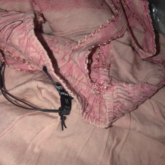 ROMEO & JULIET Couture Top - Picture 4 of 4